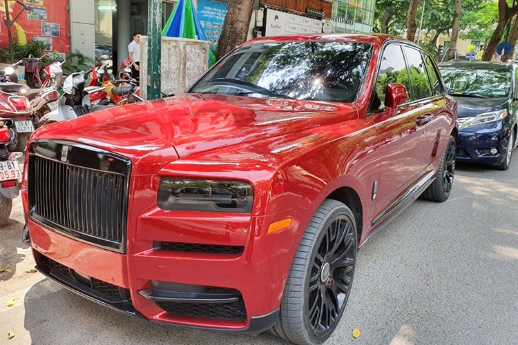 SUV siêu sang Rolls-Royce Cullinan “độ” của Đại gia Hà Nội rất ấn tượng 6a