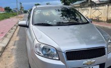 Cần bán lại xe Chevrolet Aveo đời 2015, màu bạc còn mới giá 255 triệu tại Kon Tum