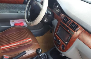Cần bán lại xe Chevrolet Lacetti đời 2011, màu đen số sàn, giá tốt
