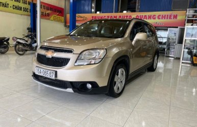 Cần bán gấp Chevrolet Orlando LT năm 2011, màu vàng, 275 triệu