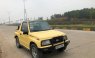 Cần bán Chevrolet Tracker sản xuất 1993, màu vàng, nhập khẩu
