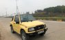 Cần bán Chevrolet Tracker sản xuất 1993, màu vàng, nhập khẩu