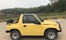 Cần bán Chevrolet Tracker sản xuất 1993, màu vàng, nhập khẩu