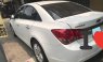 Cần bán Chevrolet Cruze 2016 số sàn màu trắng